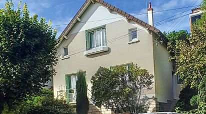 House 7 rooms of 115 m² in Conflans-Sainte-Honorine (78700)