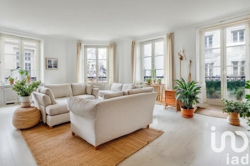 Appartement 6 pièces de 124 m² à Paris (75004)