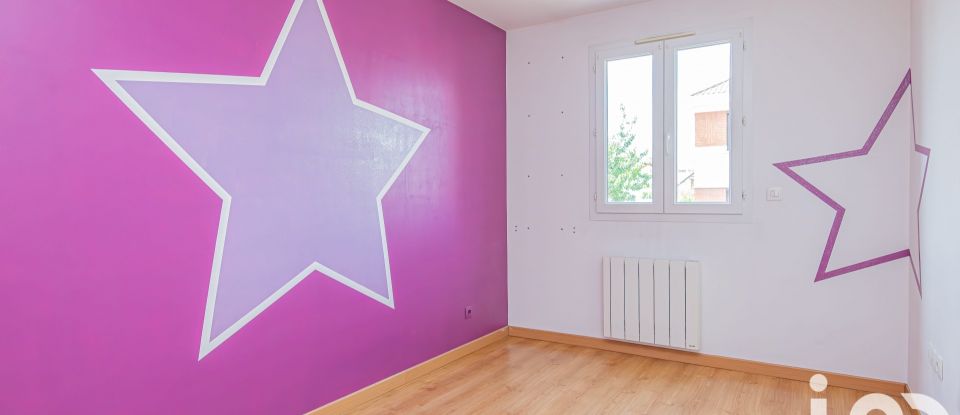 House 6 rooms of 98 m² in Chevilly-Larue (94550)