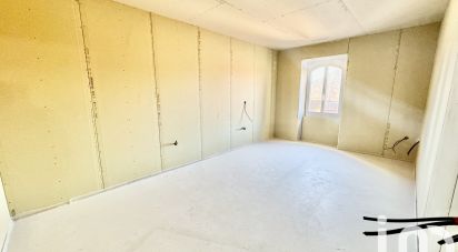 Mas 4 pièces de 140 m² à Beaucaire (30300)