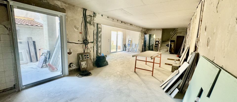 Mas 4 pièces de 140 m² à Beaucaire (30300)