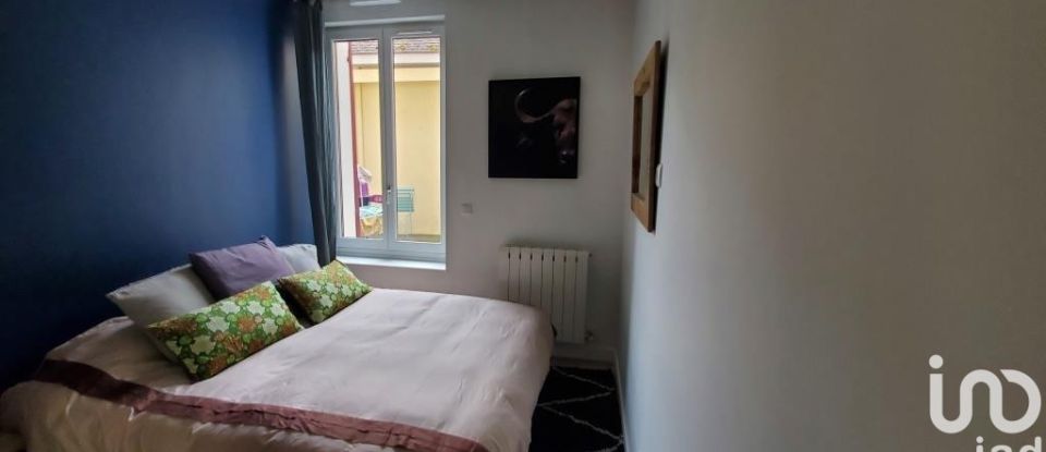 Appartement 2 pièces de 43 m² à Bois-le-Roi (77590)