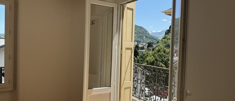 Apartment 4 rooms of 83 m² in Lourdes (65100)