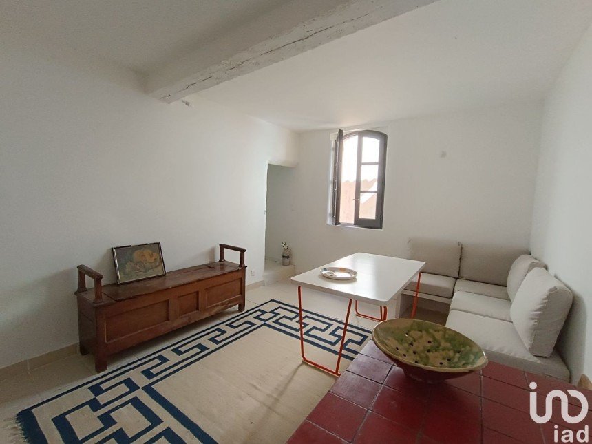 House 3 rooms of 51 m² in Arles (13200)