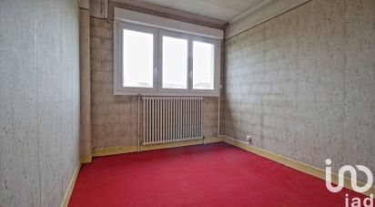 House 7 rooms of 135 m² in Saint-Memmie (51470)