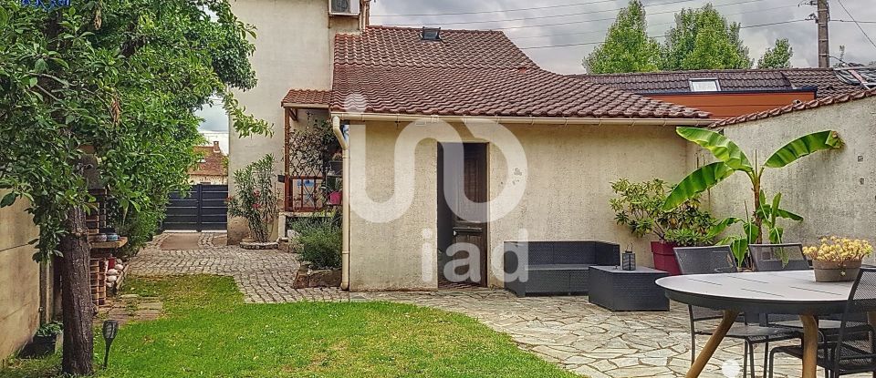 Maison 4 pièces de 54 m² à Melun (77000)