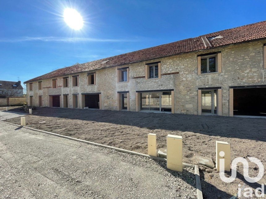 Maison 5 pièces de 160 m² à Bezannes (51430)