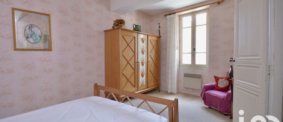 Traditional house 7 rooms of 164 m² in Camplong-d'Aude (11200)