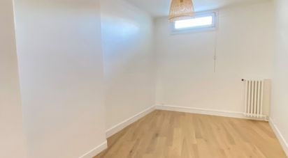 Appartement 5 pièces de 102 m² à Courbevoie (92400)