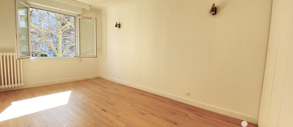 Appartement 5 pièces de 102 m² à Courbevoie (92400)