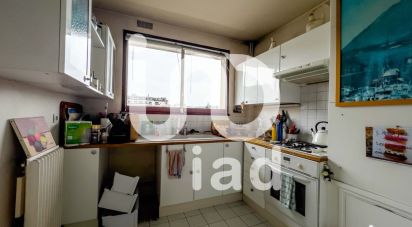 Apartment 3 rooms of 58 m² in Paris (75015)