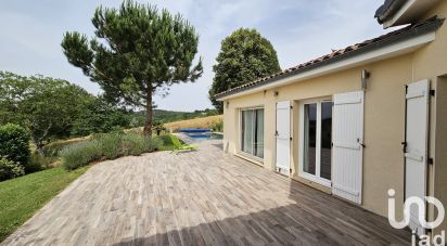 Maison 5 pièces de 140 m² à Cayrols (15290)