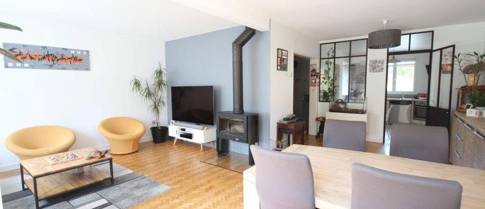 Maison 5 pièces de 107 m² à Les Clayes-sous-Bois (78340)