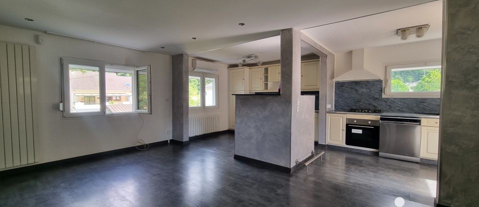 Maison 4 pièces de 112 m² à Morsbach (57600)