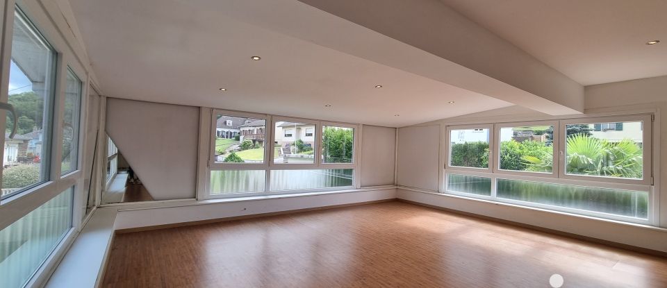 Maison 4 pièces de 112 m² à Morsbach (57600)