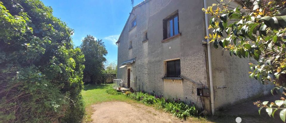 Traditional house 6 rooms of 140 m² in Gallargues-le-Montueux (30660)