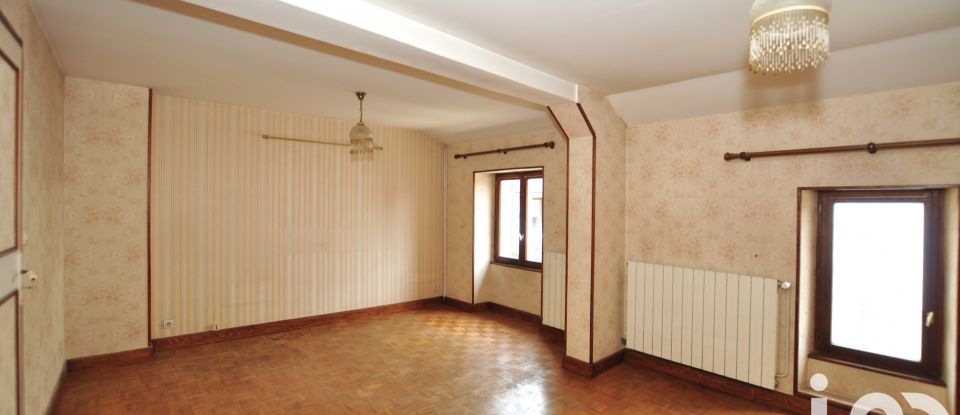 Town house 4 rooms of 105 m² in Dampmart (77400)