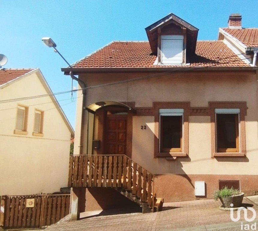 Maison 6 pièces de 104 m² à Petite-Rosselle (57540)