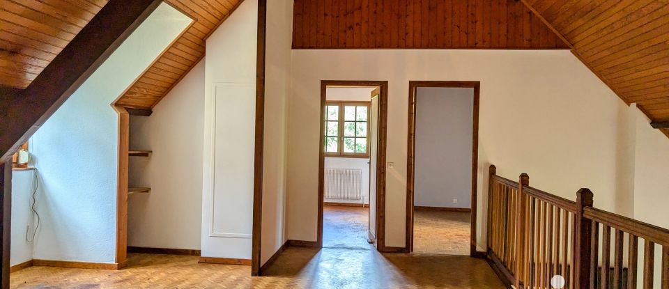 Maison traditionnelle 7 pièces de 170 m² à Le Pizou (24700)