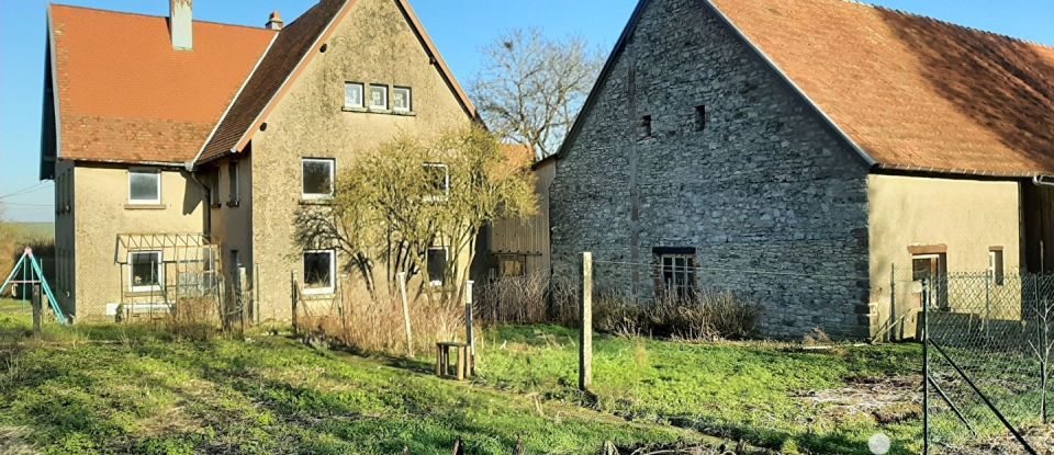 Farm 11 rooms of 240 m² in Bébing (57830)