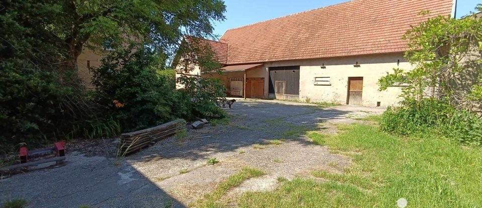 Farm 11 rooms of 240 m² in Bébing (57830)