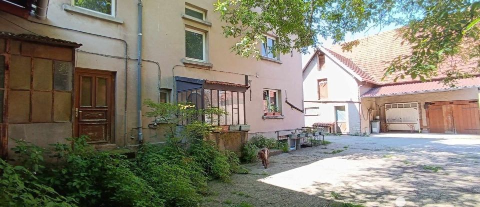 Farm 11 rooms of 240 m² in Bébing (57830)