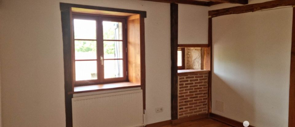 Country house 3 rooms of 125 m² in Brux (86510)