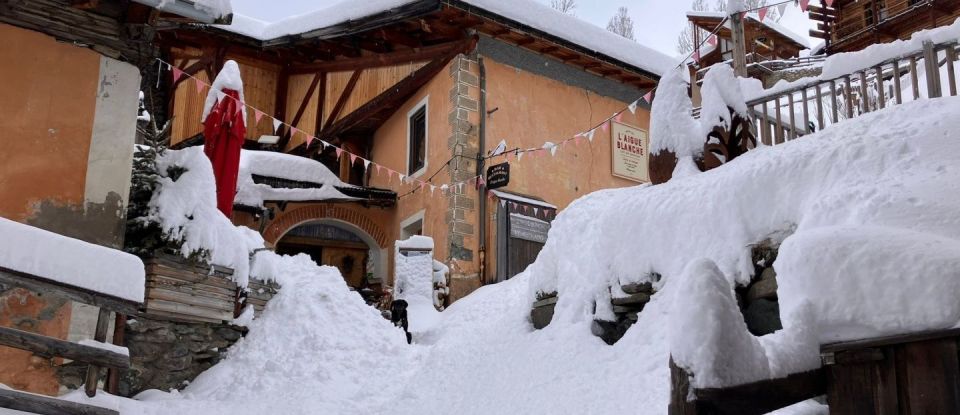 Restaurant de 290 m² à Saint-Véran (05350)