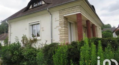 Traditional house 7 rooms of 144 m² in Beaumont-le-Roger (27170)
