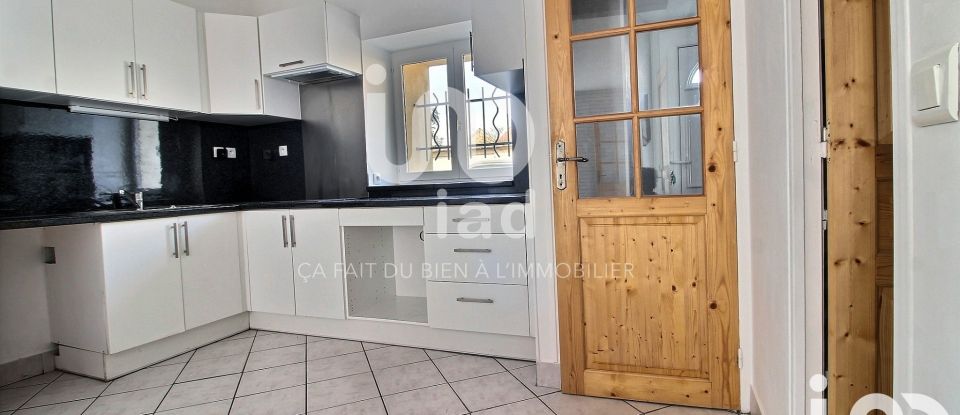 Apartment 4 rooms of 83 m² in Coubert (77170)