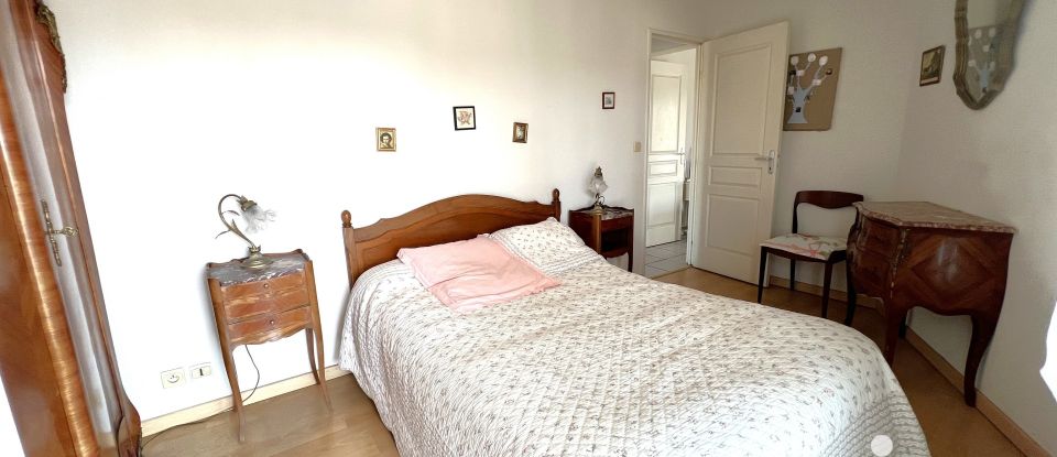 Apartment 3 rooms of 69 m² in La Teste-de-Buch (33260)