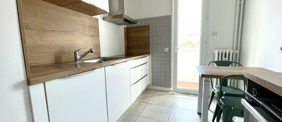 Appartement 3 pièces de 78 m² à Narbonne (11100)