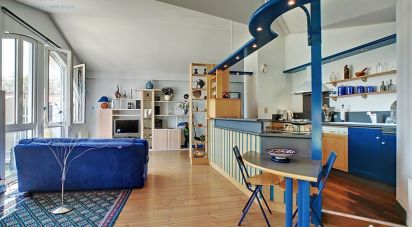 Apartment 3 rooms of 92 m² in La Rochelle (17000)