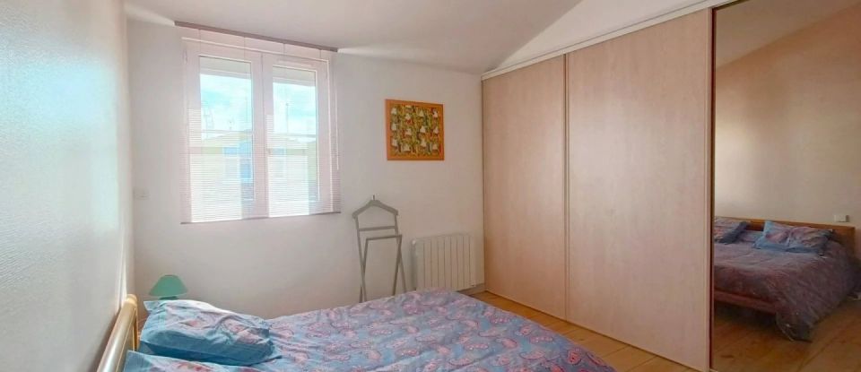 Appartement 3 pièces de 92 m² à La Rochelle (17000)