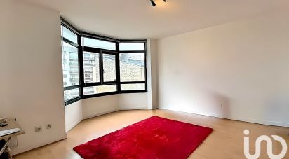 Appartement 2 pièces de 45 m² à Suresnes (92150)