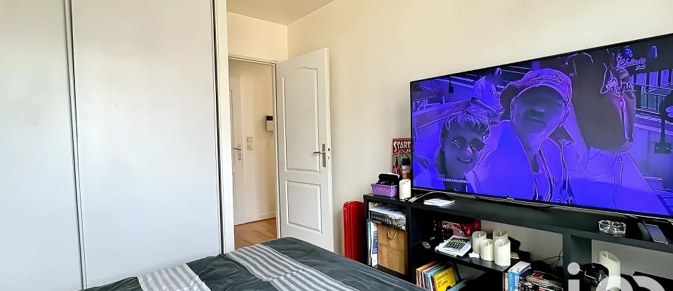 Appartement 2 pièces de 45 m² à Suresnes (92150)