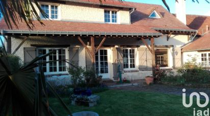 Traditional house 7 rooms of 140 m² in Fontenay-sur-Eure (28630)