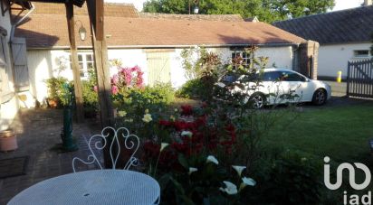 Traditional house 7 rooms of 140 m² in Fontenay-sur-Eure (28630)