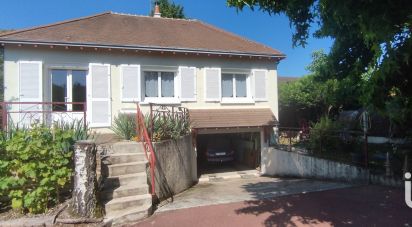 House 3 rooms of 100 m² in Villefranche-sur-Cher (41200)