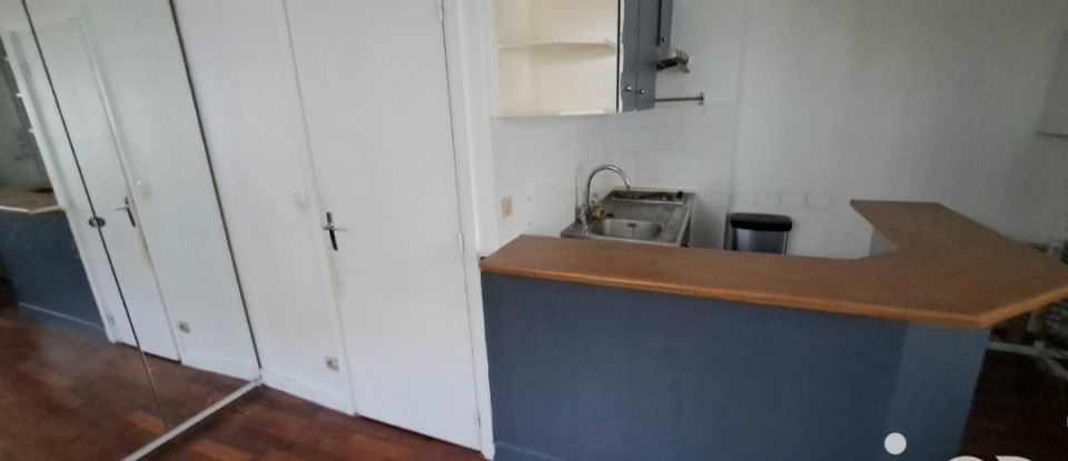 Studio 1 room of 24 m² in Paris (75004)