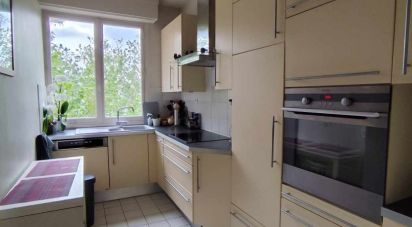 Apartment 4 rooms of 108 m² in Lille (59800)