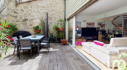 Duplex 4 pièces de 158 m² à Bordeaux (33000)