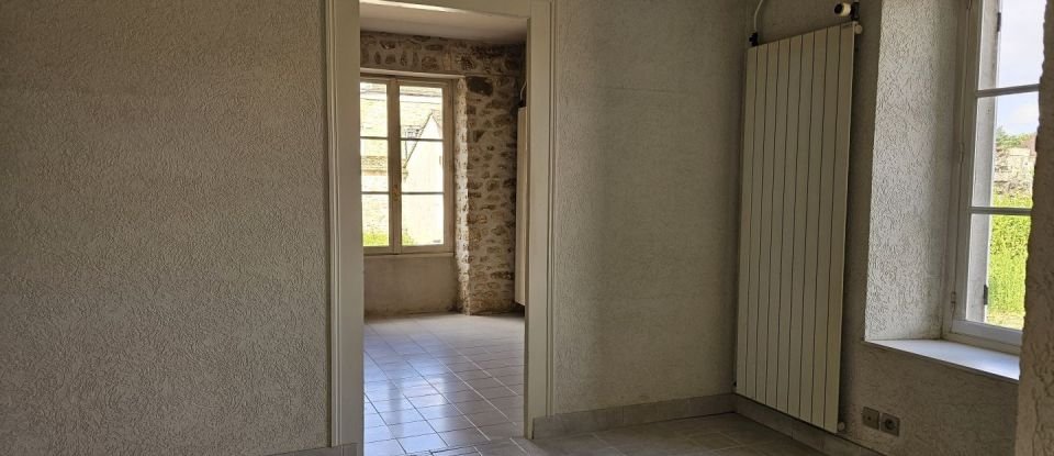 House 6 rooms of 141 m² in Dannemois (91490)