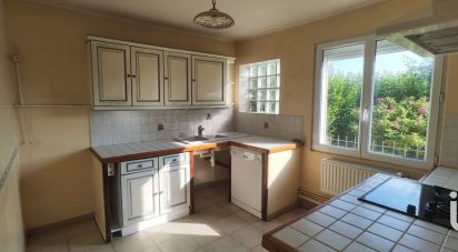 House 6 rooms of 111 m² in Ouzouer-sur-Loire (45570)