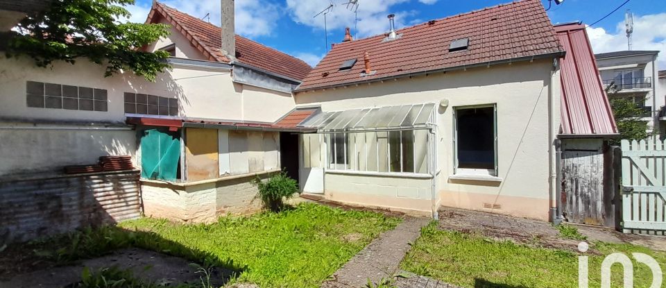 House 3 rooms of 45 m² in Chartres (28000)