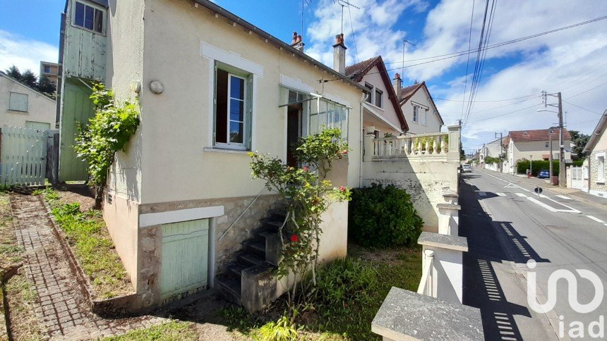 House 3 rooms of 45 m² in Chartres (28000)