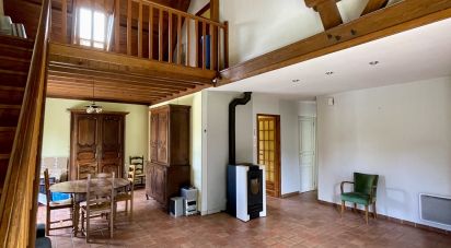 Traditional house 6 rooms of 124 m² in Saint-Eugène (02330)