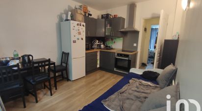 Apartment 3 rooms of 37 m² in Le Raincy (93340)