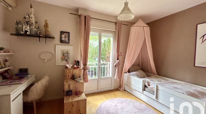 Maison 6 pièces de 240 m² à Bordeaux (33300)