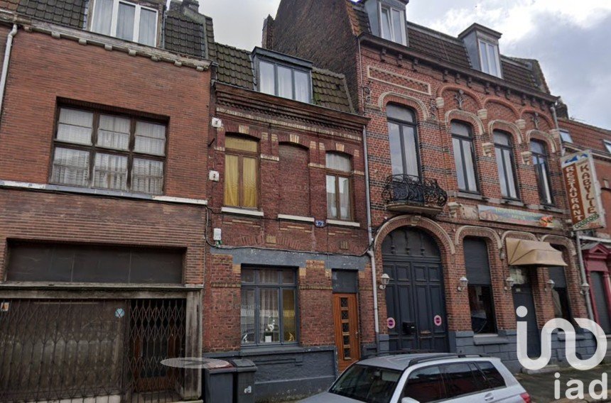 House 5 rooms of 122 m² in Roubaix (59100)